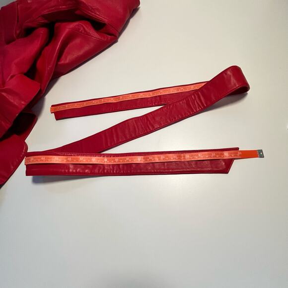 Vintage 80s Wilson Red Leather Jacket Size Small Boxy Belted - Picture 10 of 16